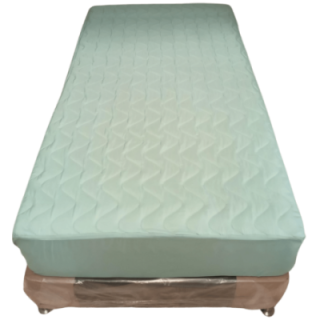 Protector de colchón microfibra, acolchado antifluido sencillo River Home * Und